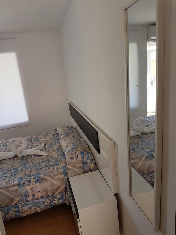 Hostal Montsant Salou Extérieur photo
