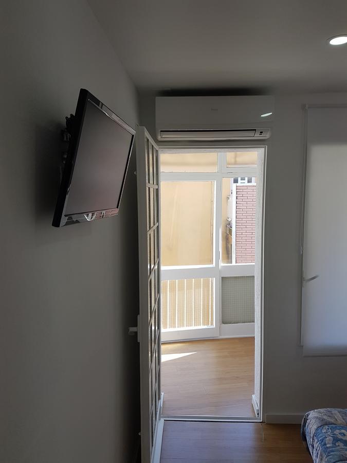 Hostal Montsant Salou Extérieur photo