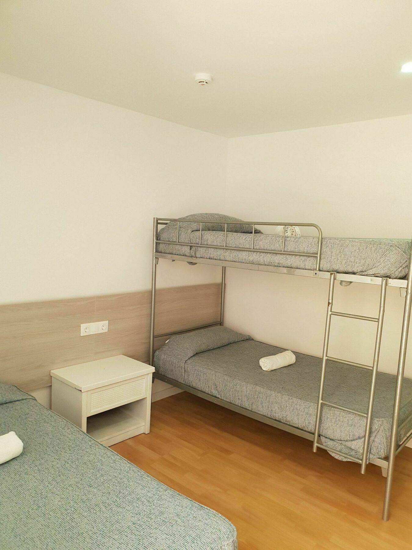 Hostal Montsant Salou Extérieur photo